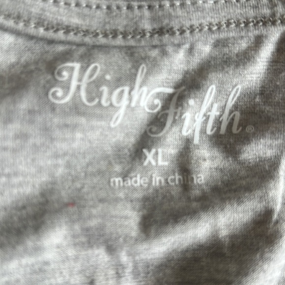 NWT HIGH FIFTH Gray Background with Stars & Stripes Gold Stud Tank Top Size:XL - Picture 5 of 8